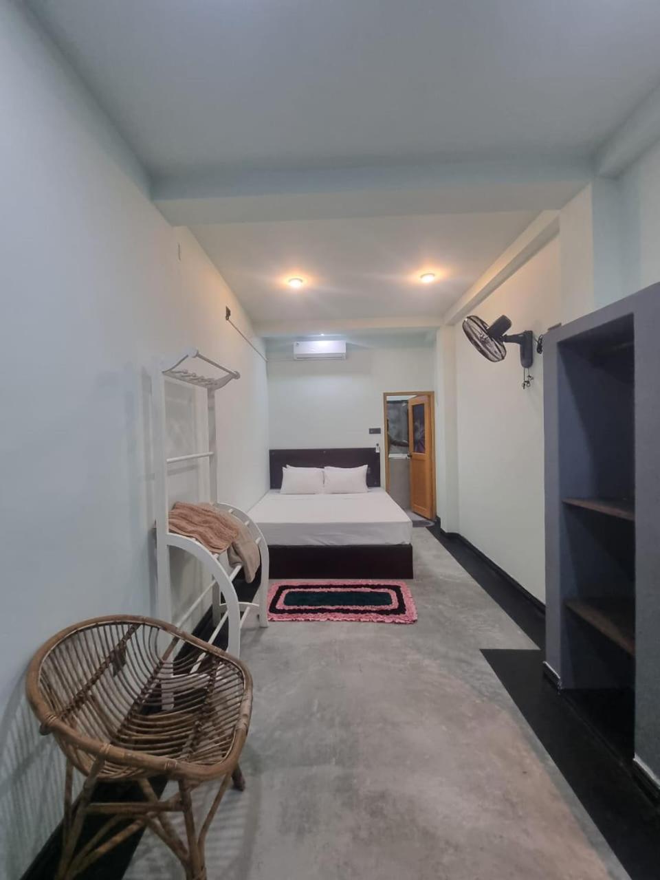 Sandil Surf House Ahangama Kültér fotó