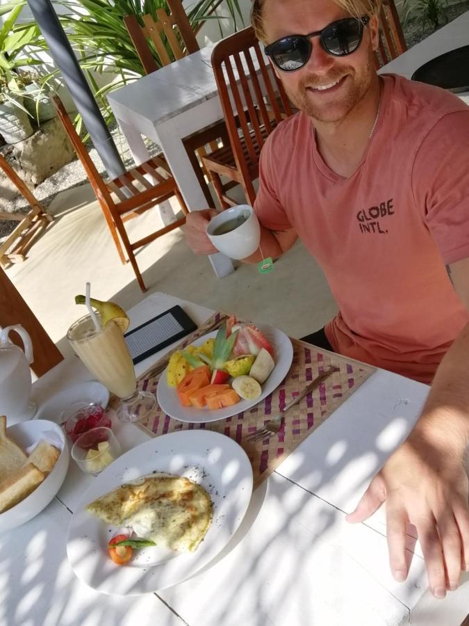 Sandil Surf House Ahangama Kültér fotó
